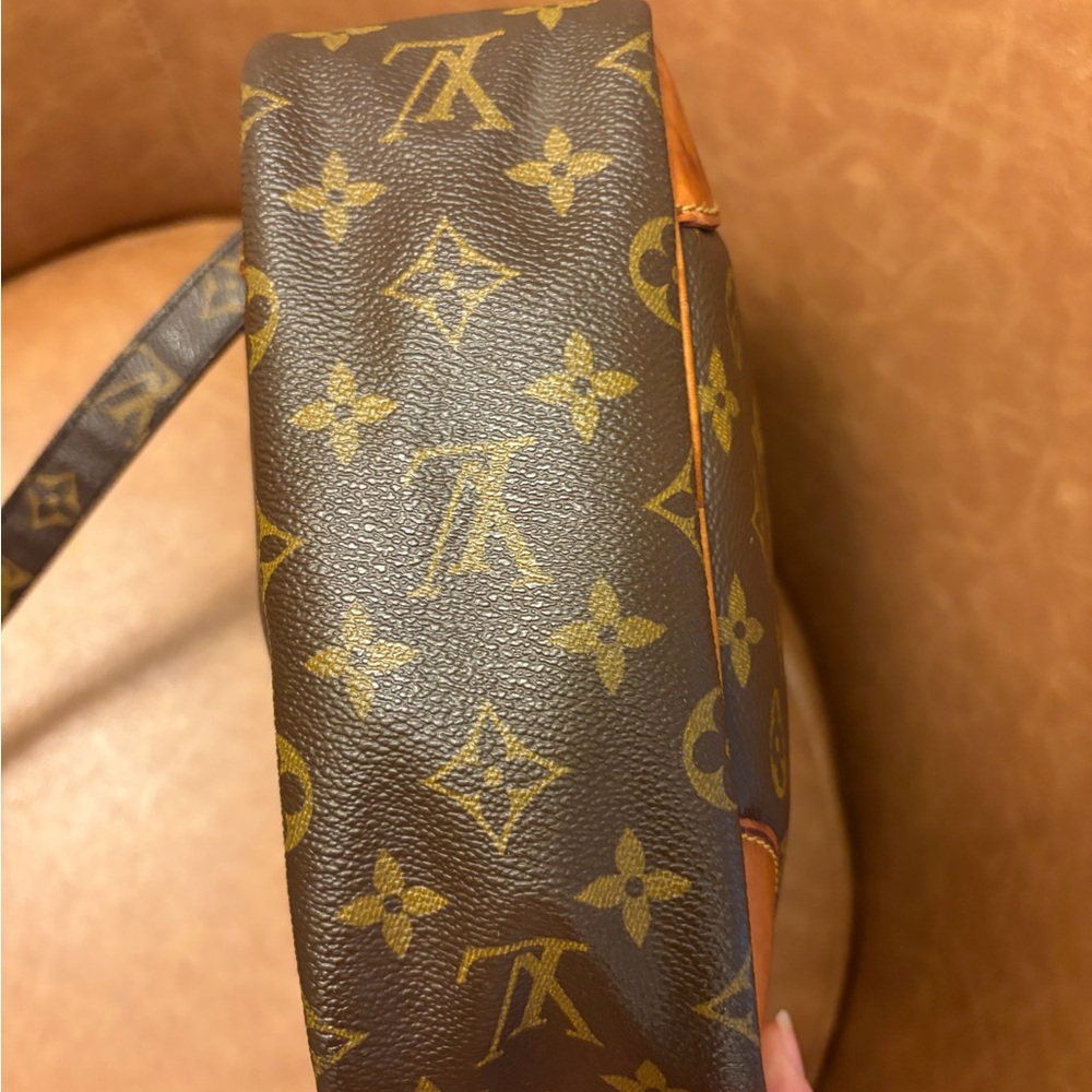 Louis Vuitton Brown Monogram Danube Bag with COA - Picture 10 of 16